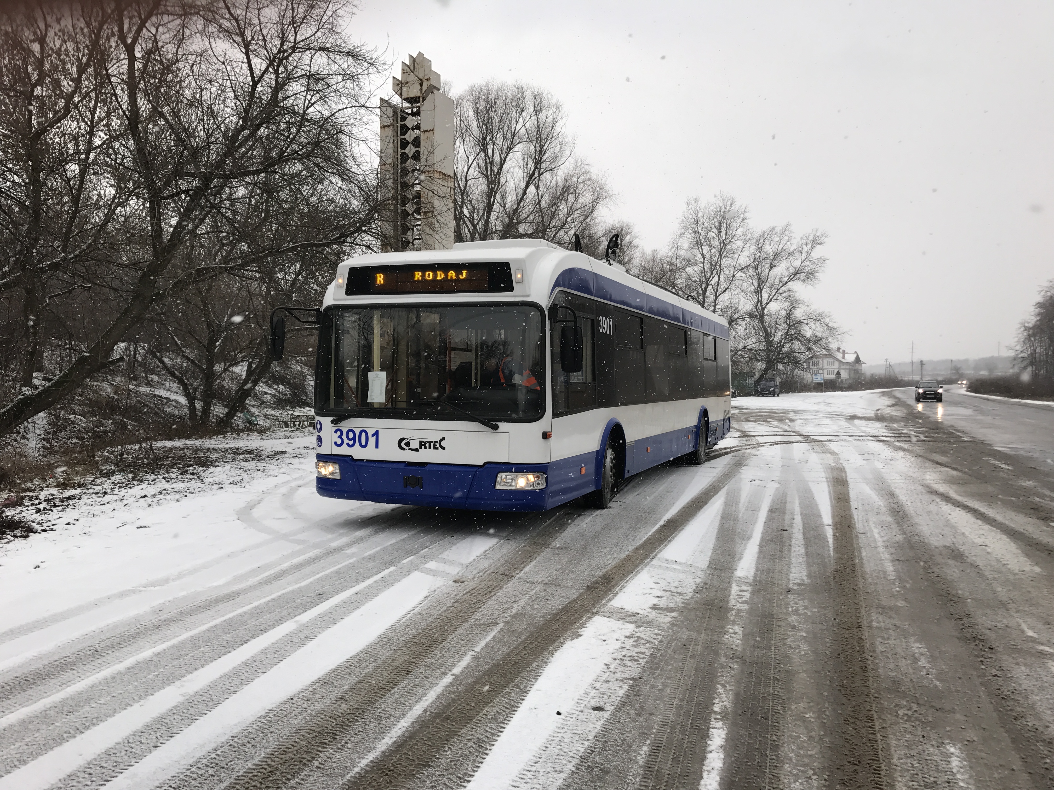 Trolleybus RTEC #3901
